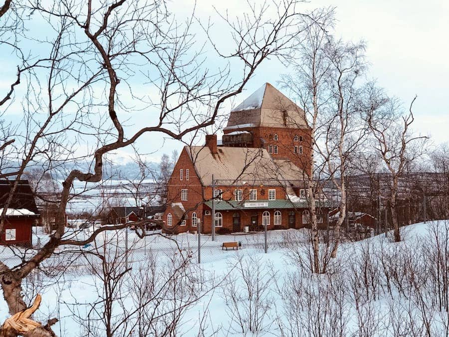 Kuzey Işıklarını Nasıl Göremedik: Abisko — kapak görseli